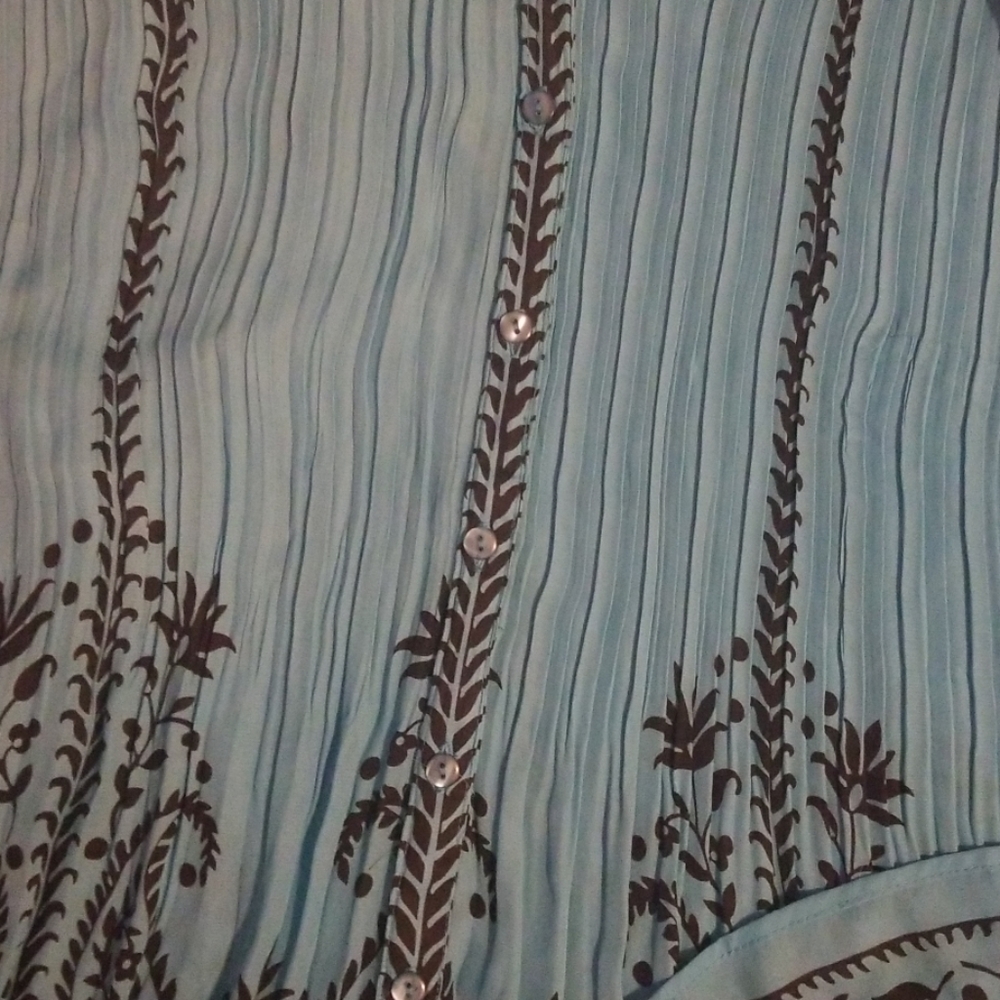 Blouse - Picture 2 of 2